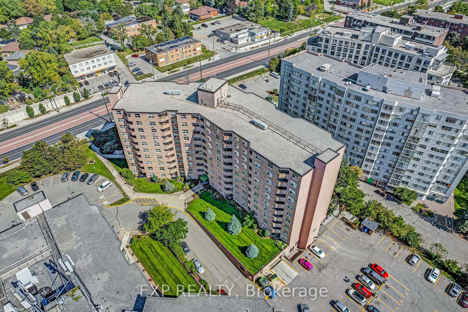 260-davis-drive-newmarket-ontario-n13632938