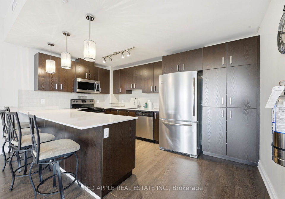 11611-yonge-street-n-richmond-hill-ontario-n13633394