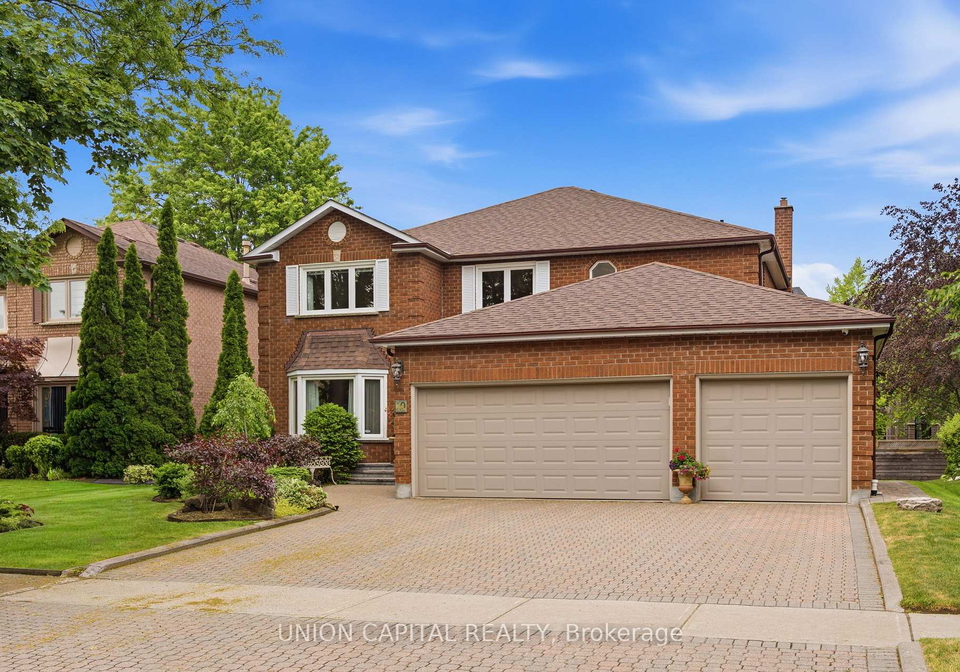 10-myers-boulevard-richmond-hill-ontario-n13633604