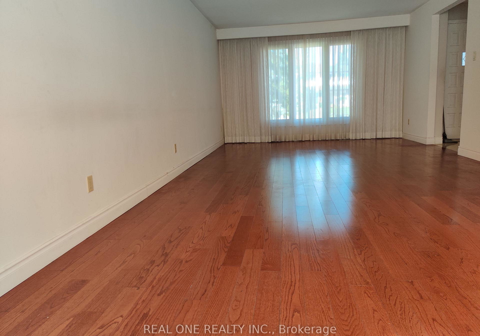 72-liebeck-crescent-markham-ontario-n13633656