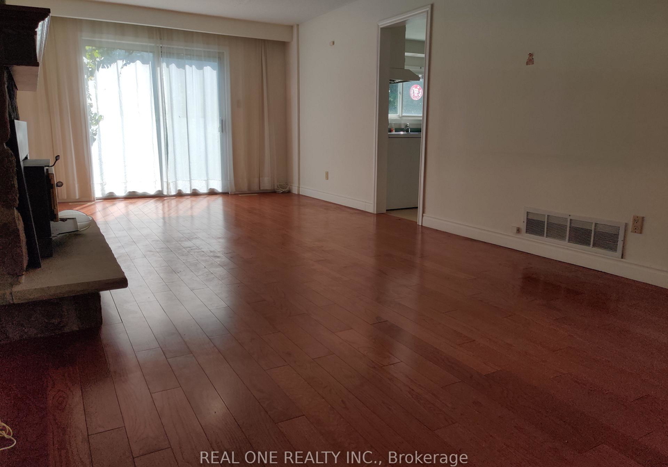 72-liebeck-crescent-markham-ontario-n13633656