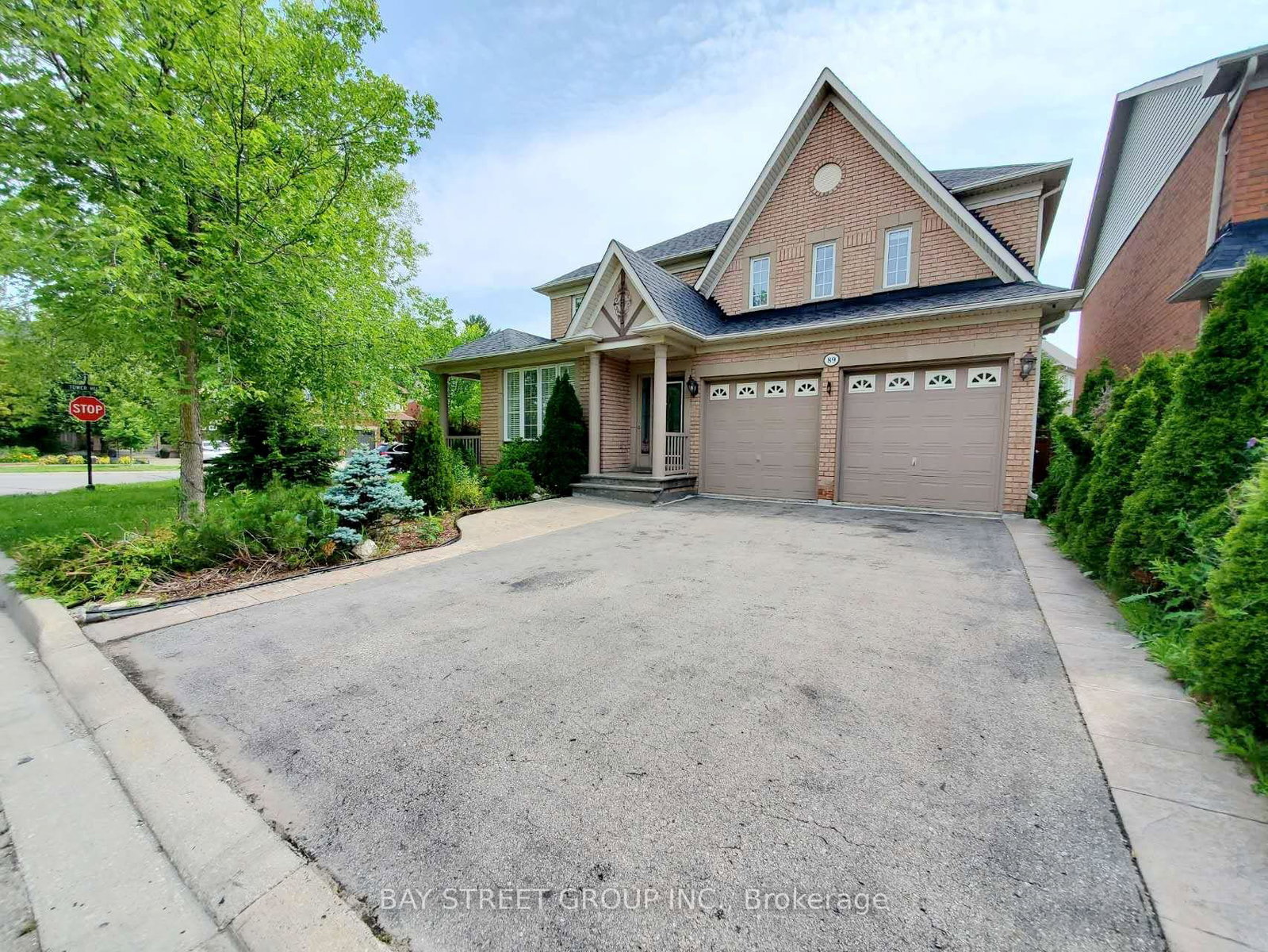 89-skywood-drive-richmond-hill-ontario-n13633682