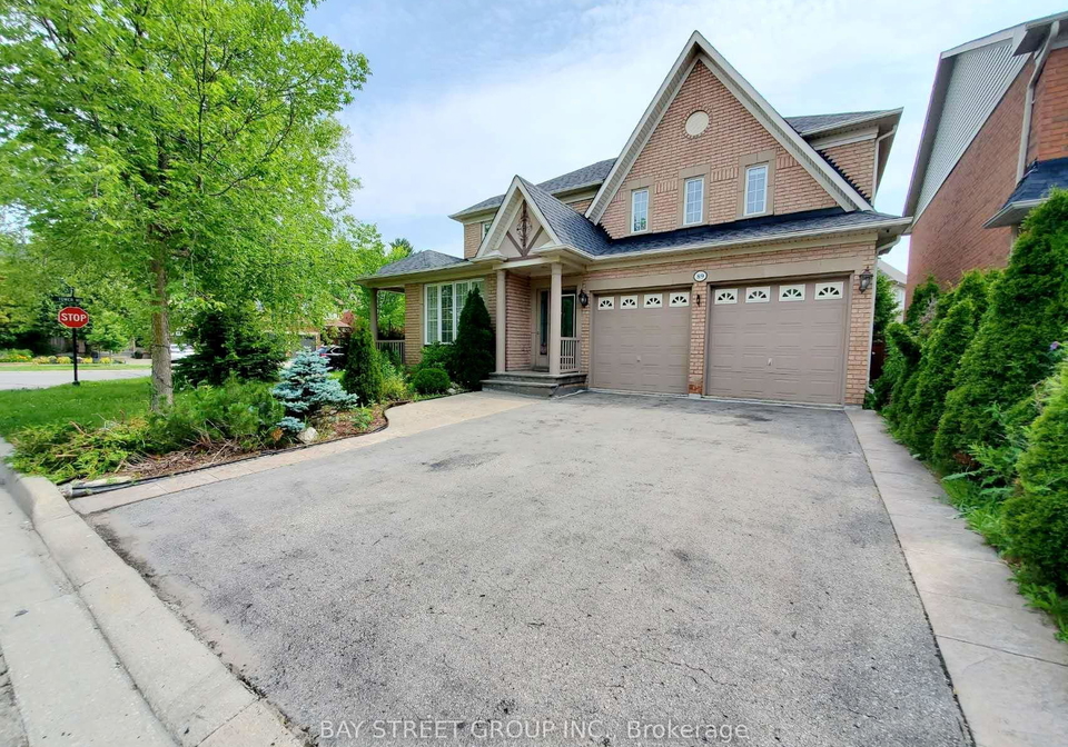 89-skywood-drive-richmond-hill-ontario-n13633682