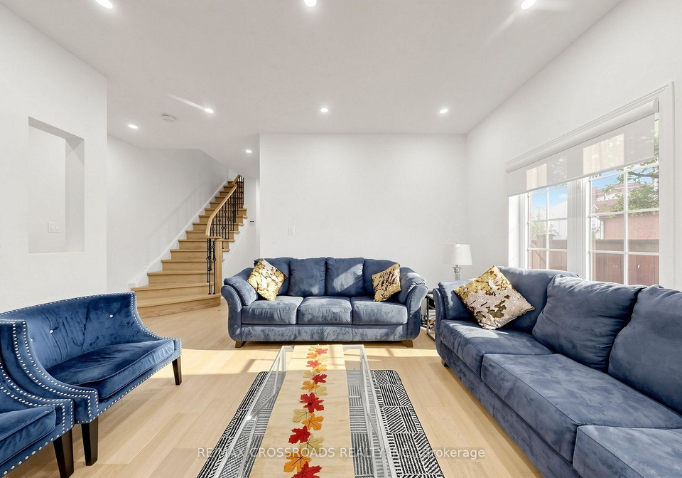 82-jack-monkman-crescent-markham-ontario-n13633918