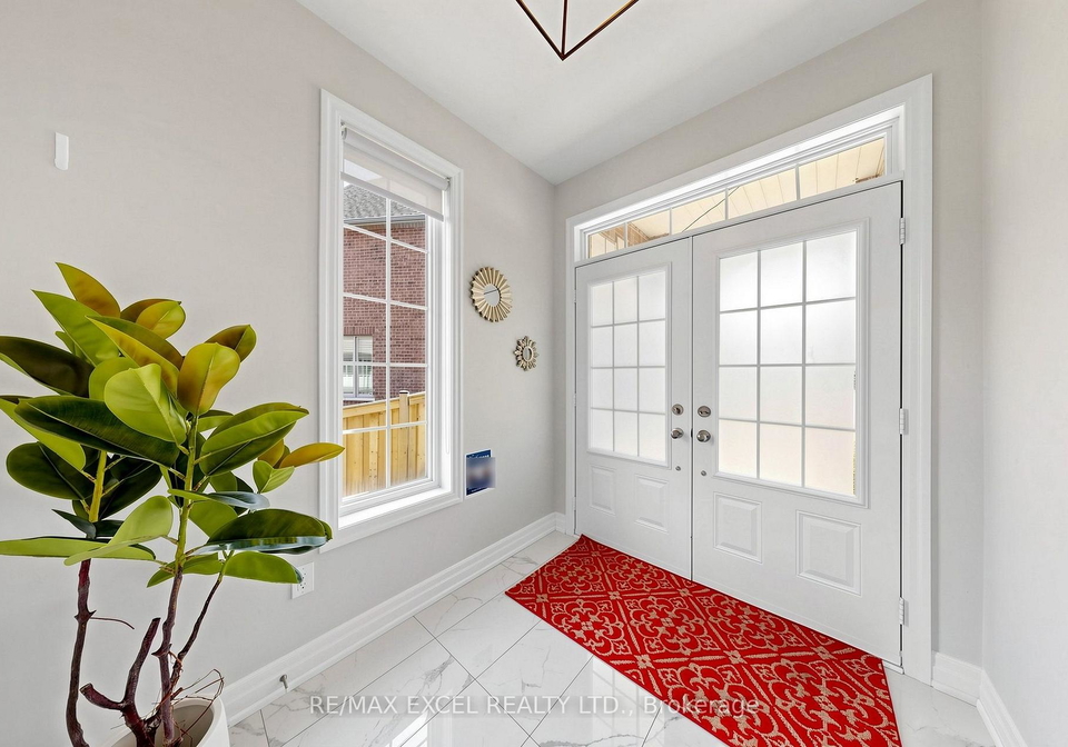12-acacia-court-east-gwillimbury-ontario-n13633936