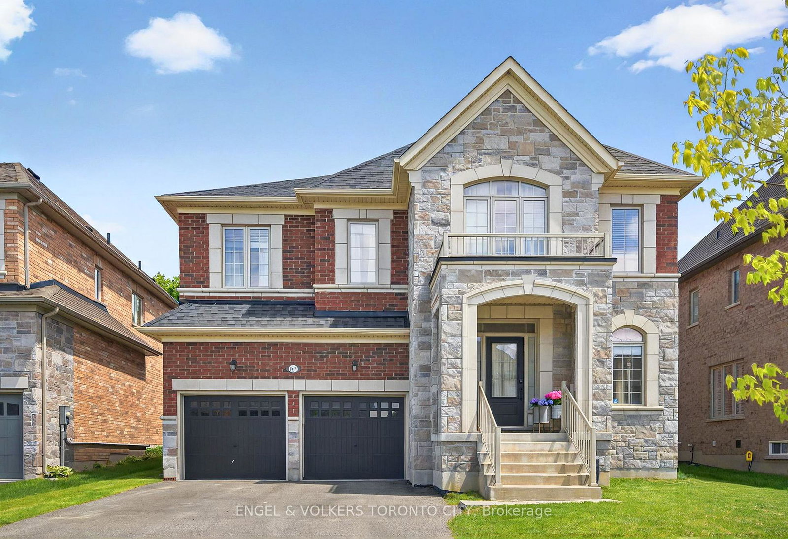 67-alf-neely-way-newmarket-ontario-n13634268