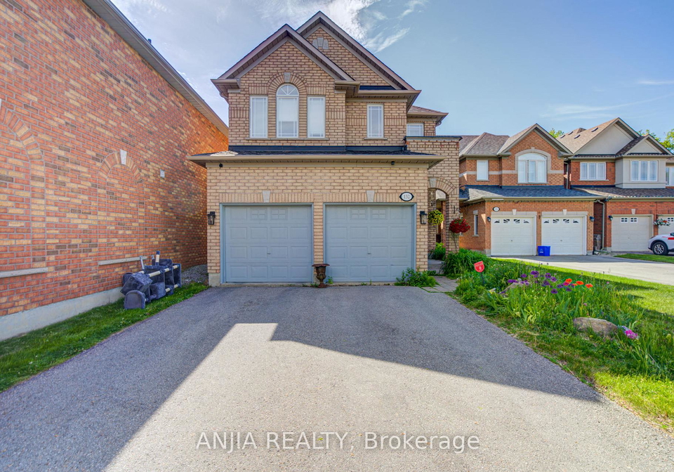 132-estate-garden-drive-richmond-hill-ontario-n13634324
