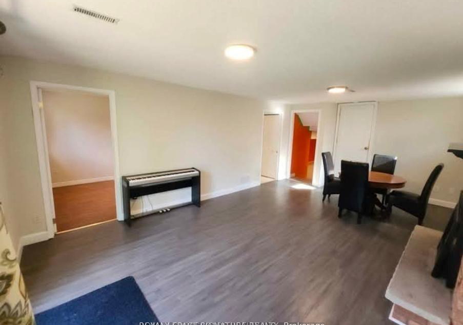 304-orsi-avenue-bradford-west-gwillimbury-ontario-n13634386
