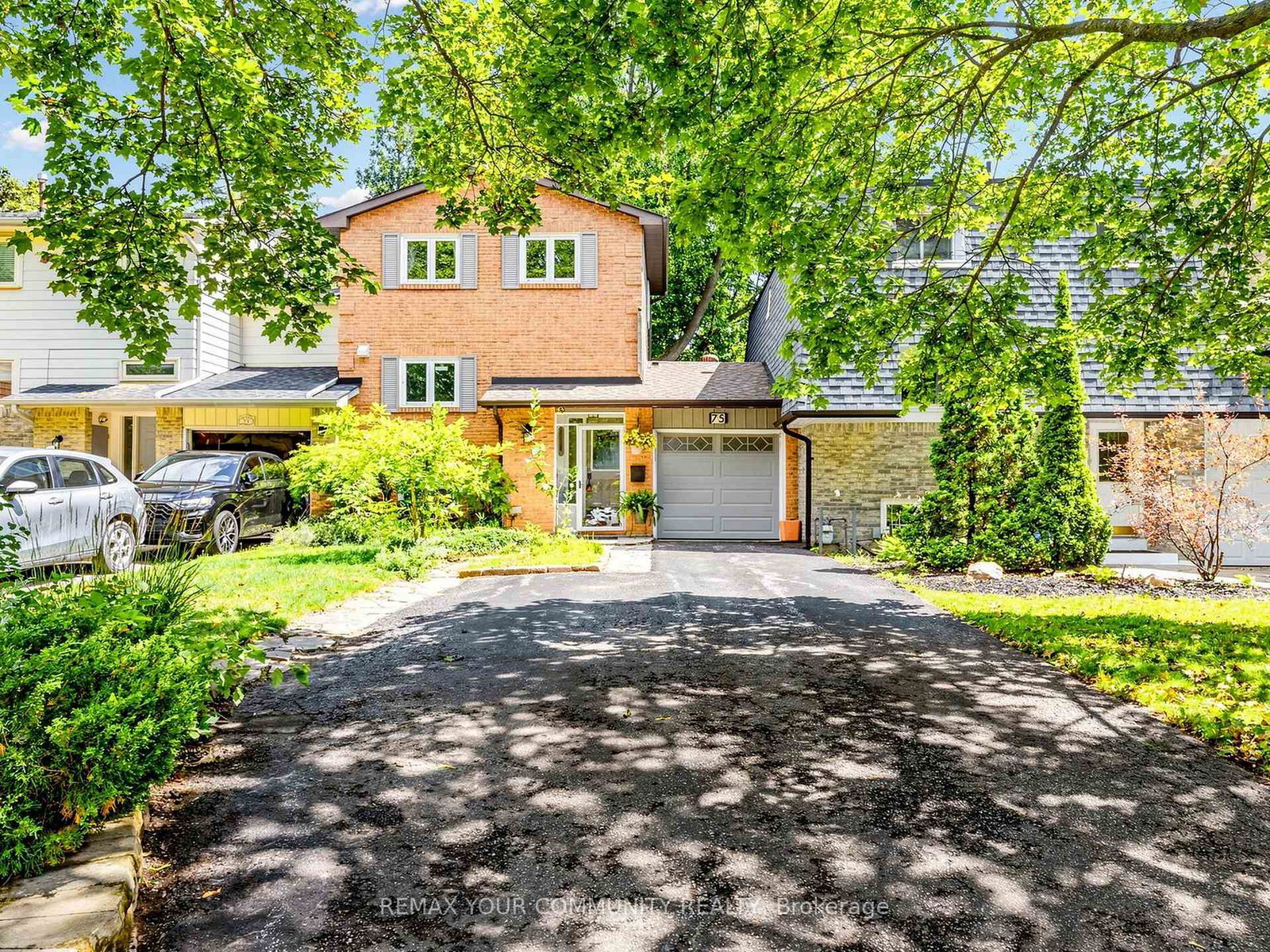 75-st-andrews-court-aurora-ontario-n13635374