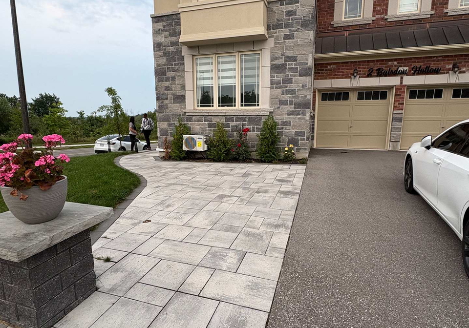 2-balsdon-hollow-east-gwillimbury-ontario-n13635388