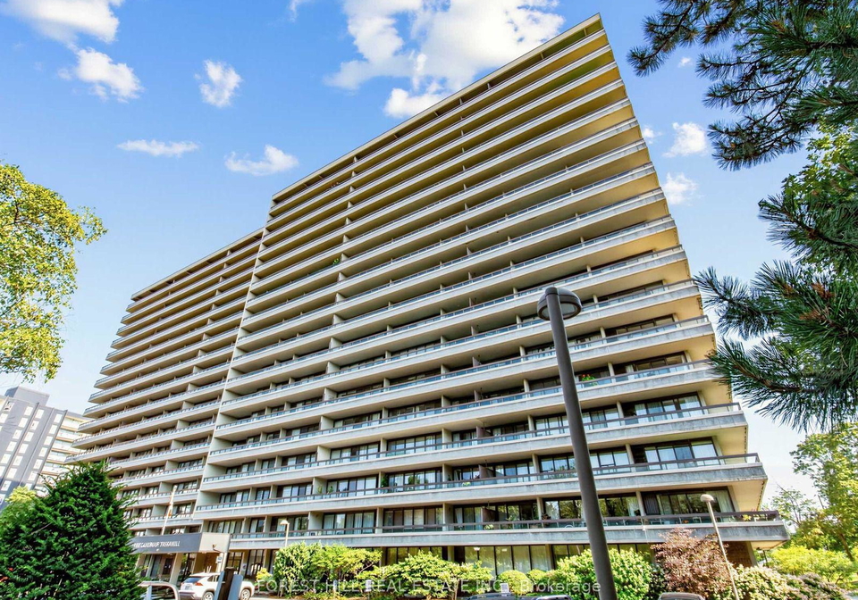 8111-yonge-street-markham-ontario-n13635428