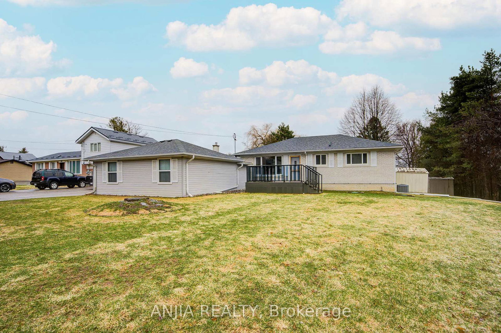 1369-ravenshoe-road-east-gwillimbury-ontario-n13635438