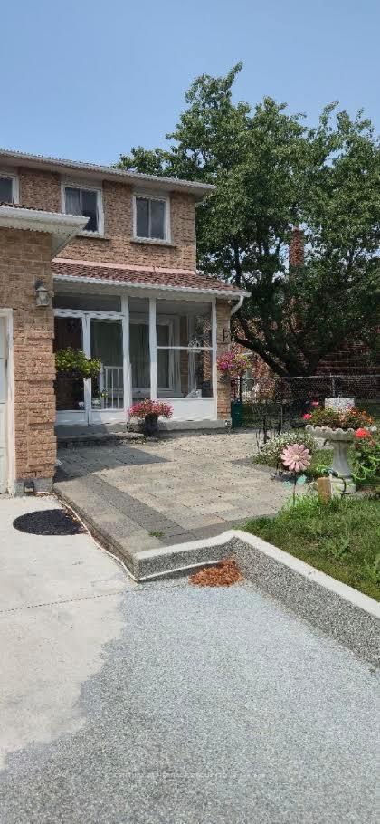 24-guildwood-drive-richmond-hill-ontario-n13635636