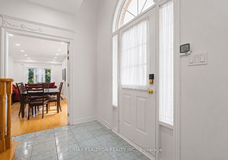 190-harding-boulevard-w-richmond-hill-ontario-n13635702