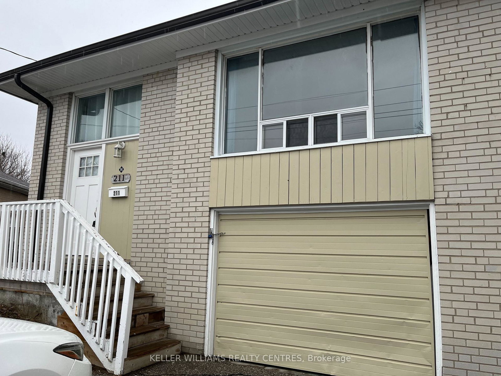 211-silverbirch-drive-newmarket-ontario-n13635742