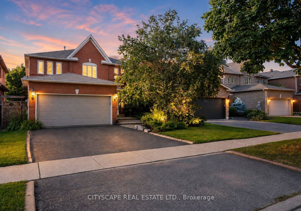 112-mulholland-drive-vaughan-ontario-n13636184