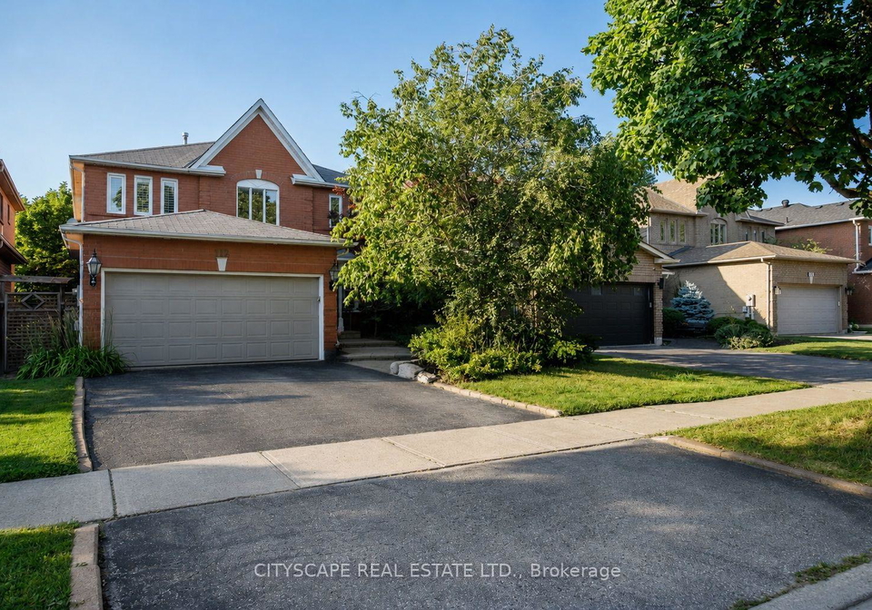 112-mulholland-drive-vaughan-ontario-n13636184