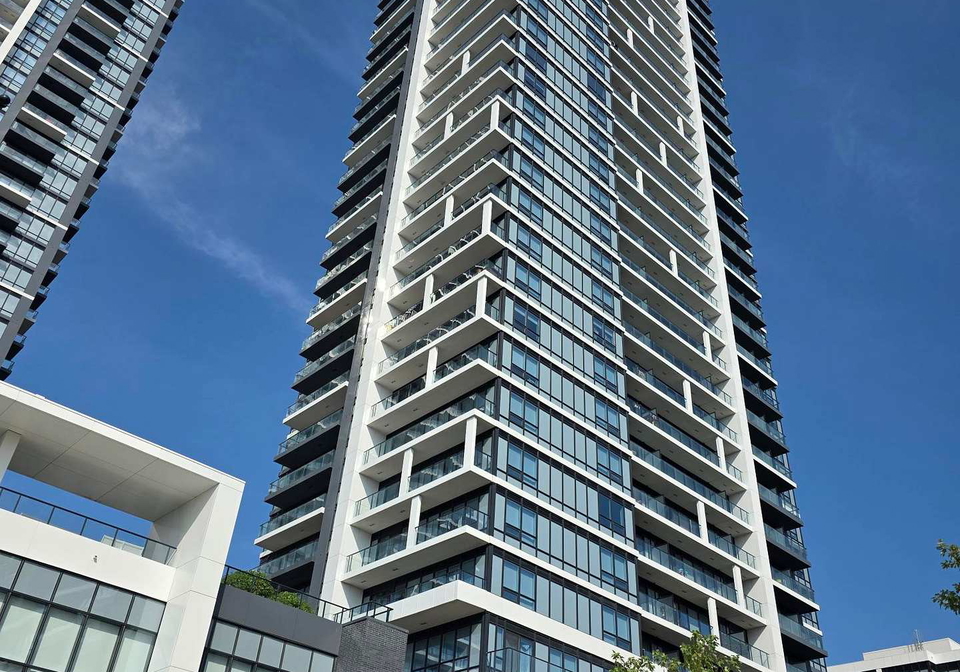 18-water-walk-drive-markham-ontario-n13636310