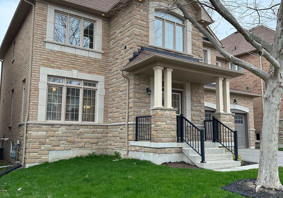 959-ernest-cousins-circle-newmarket-ontario-n13636450
