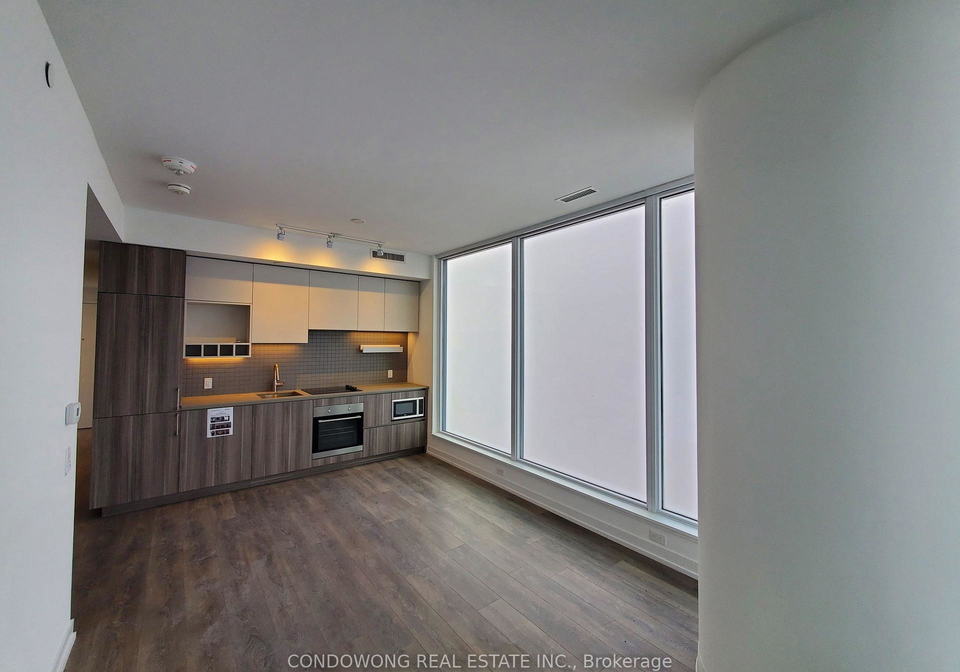 5-buttermill-avenue-vaughan-ontario-n13636512
