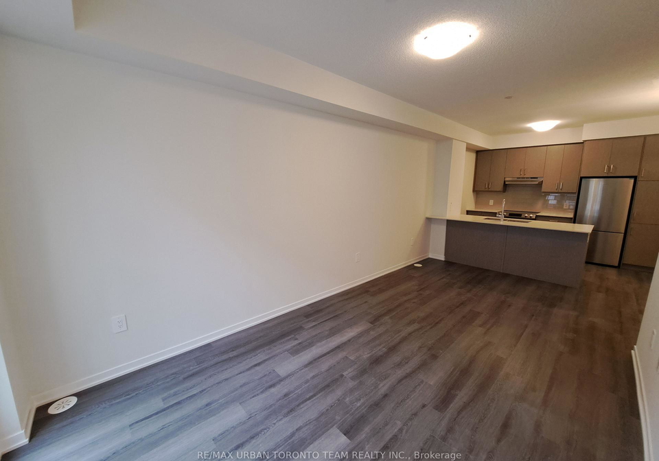 21-honeycrisp-crescent-vaughan-ontario-n13636962