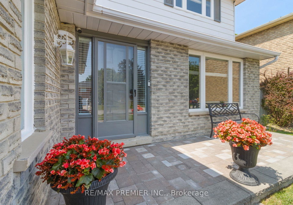 426-maple-grove-avenue-bradford-west-gwillimbury-ontario-n13636968
