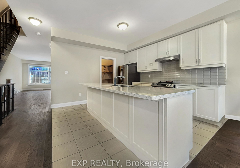 923-isaac-phillips-way-aurora-ontario-n13637218