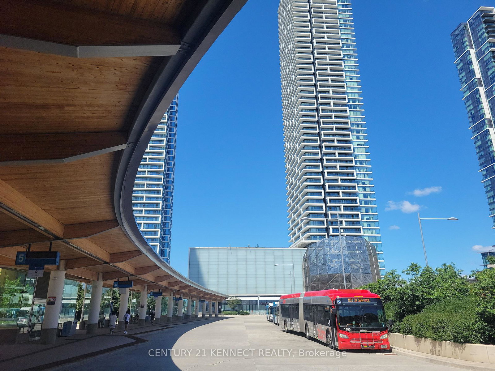 950-portage-parkway-vaughan-ontario-n13637350