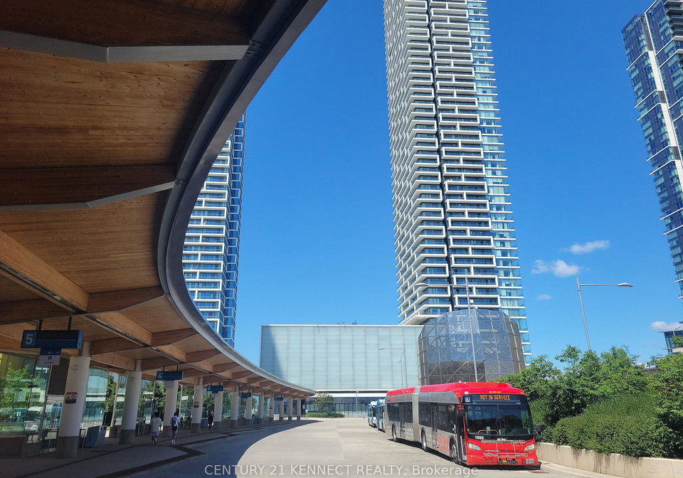 950-portage-parkway-vaughan-ontario-n13637350