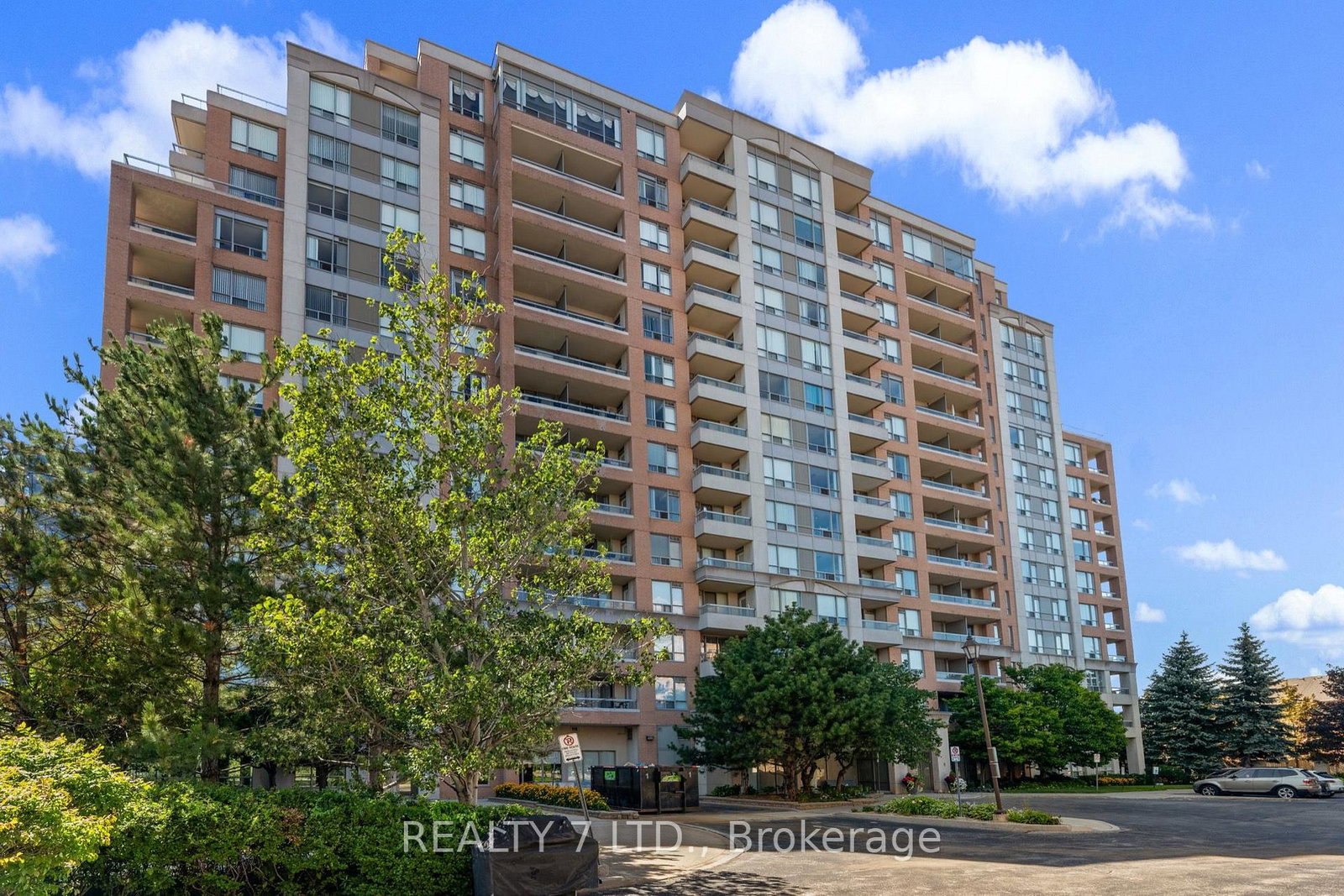 9-northern-heights-drive-richmond-hill-ontario-n13637410