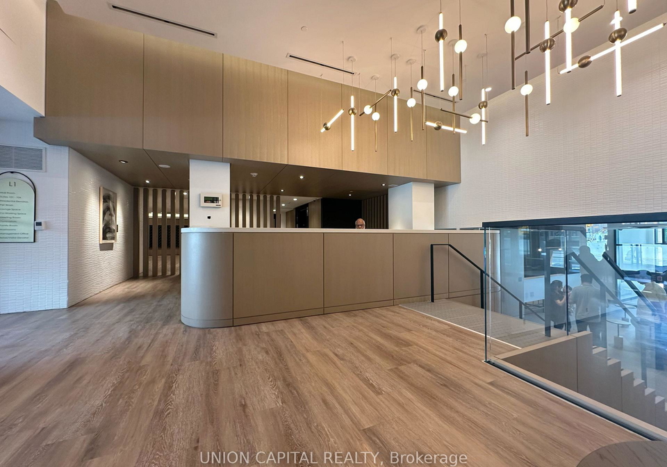 7950-bathurst-street-vaughan-ontario-n13637626