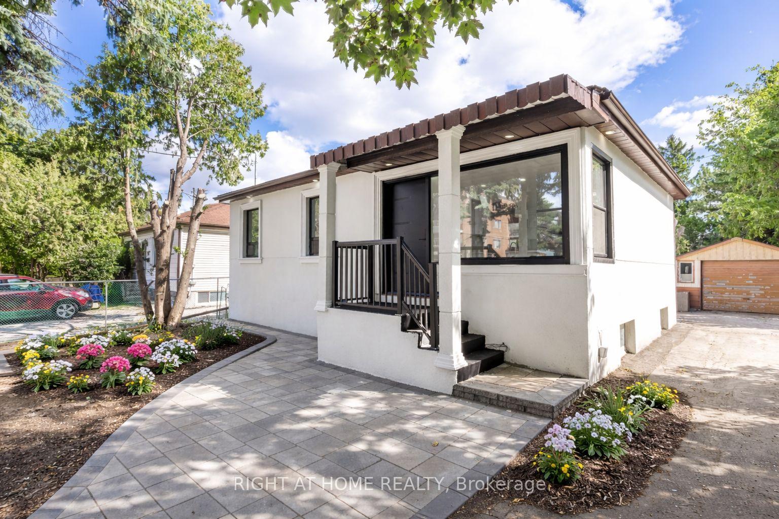 225-essex-avenue-richmond-hill-ontario-n13637674