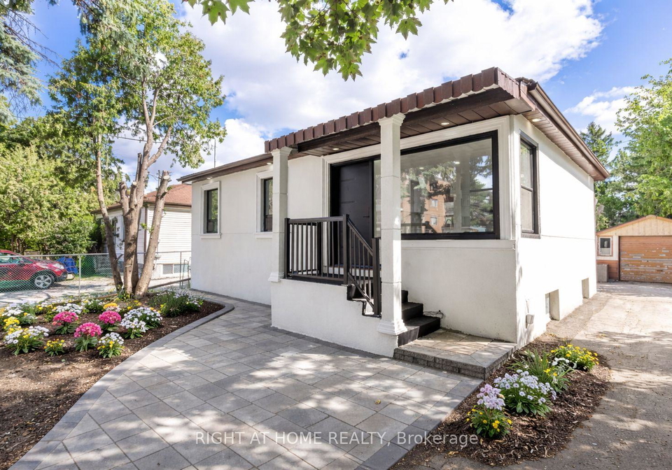 225-essex-avenue-richmond-hill-ontario-n13637674