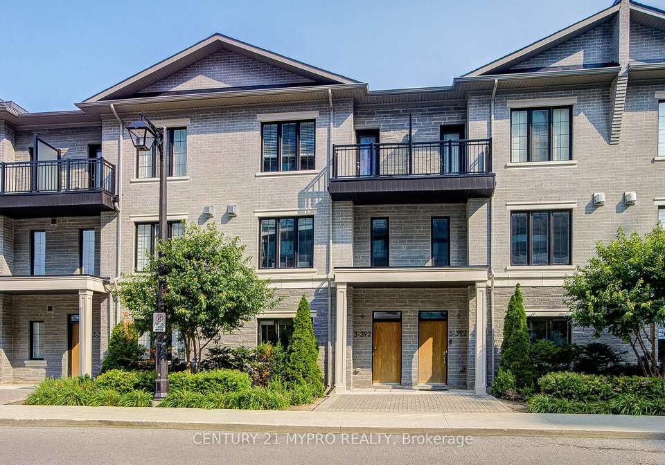 392-highway-7-road-e-richmond-hill-ontario-n13637892