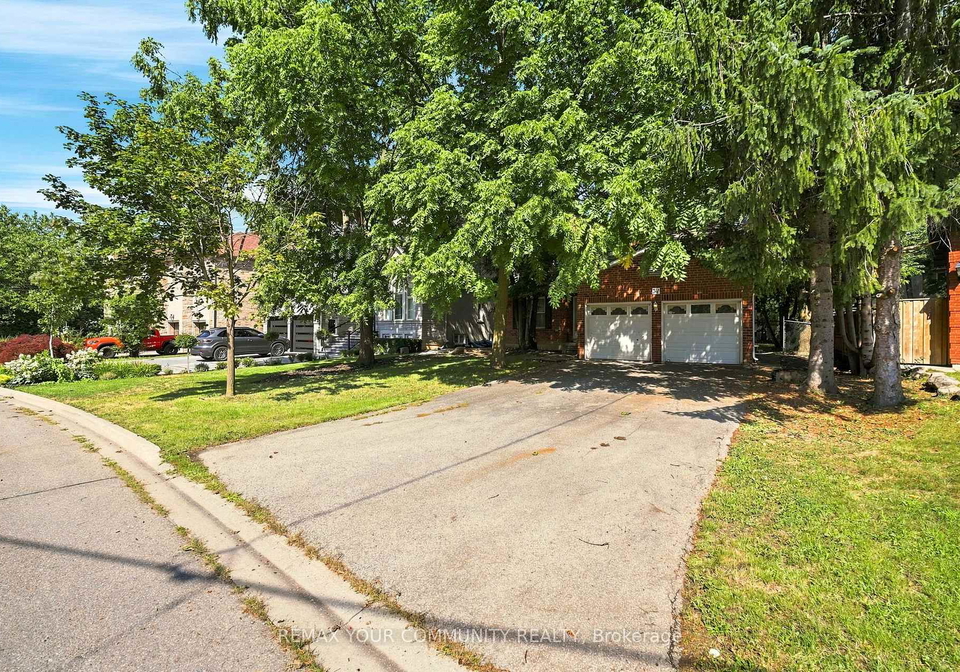 34a-claridge-drive-richmond-hill-ontario-n13637956