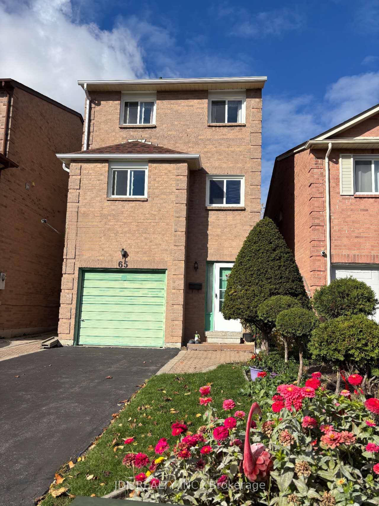 65-cottonwood-court-markham-ontario-n13637978
