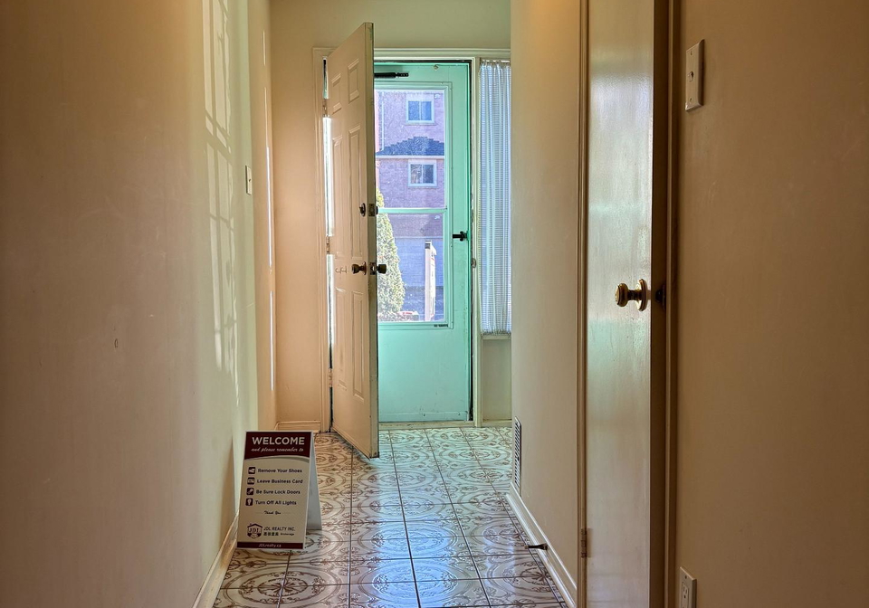 65-cottonwood-court-markham-ontario-n13637978
