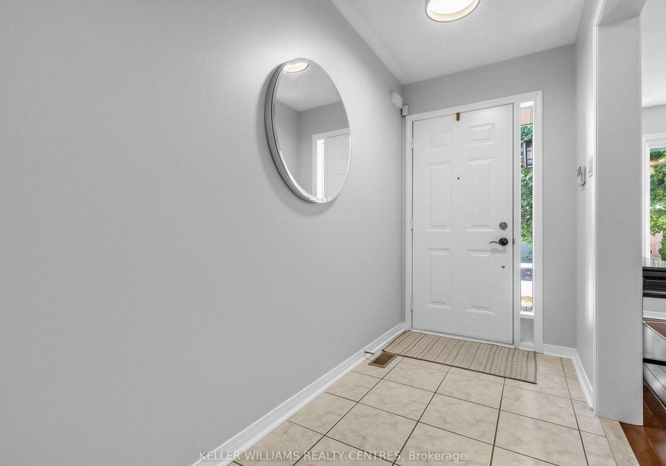 174-flagstone-way-newmarket-ontario-n13638144