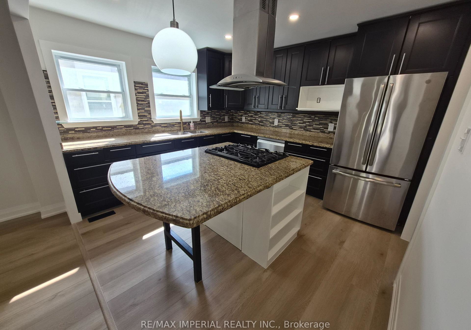 757-pam-crescent-newmarket-ontario-n13638150