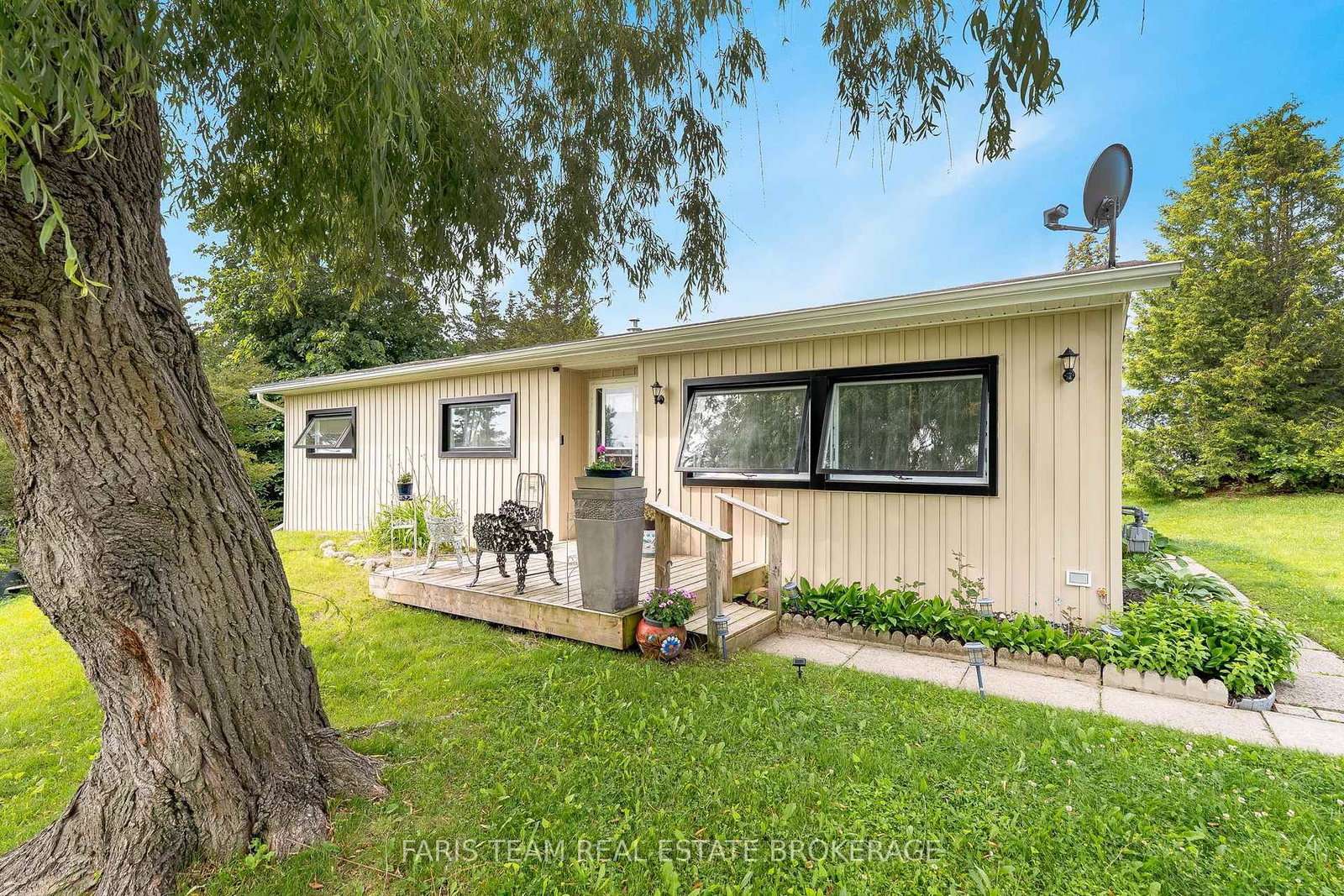 21-hawthorne-drive-innisfil-ontario-n13638464