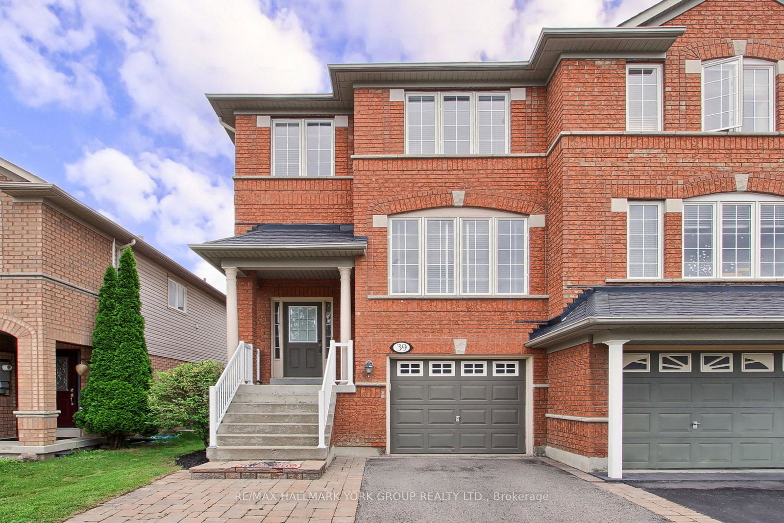 39-millcliff-circle-aurora-ontario-n13638746