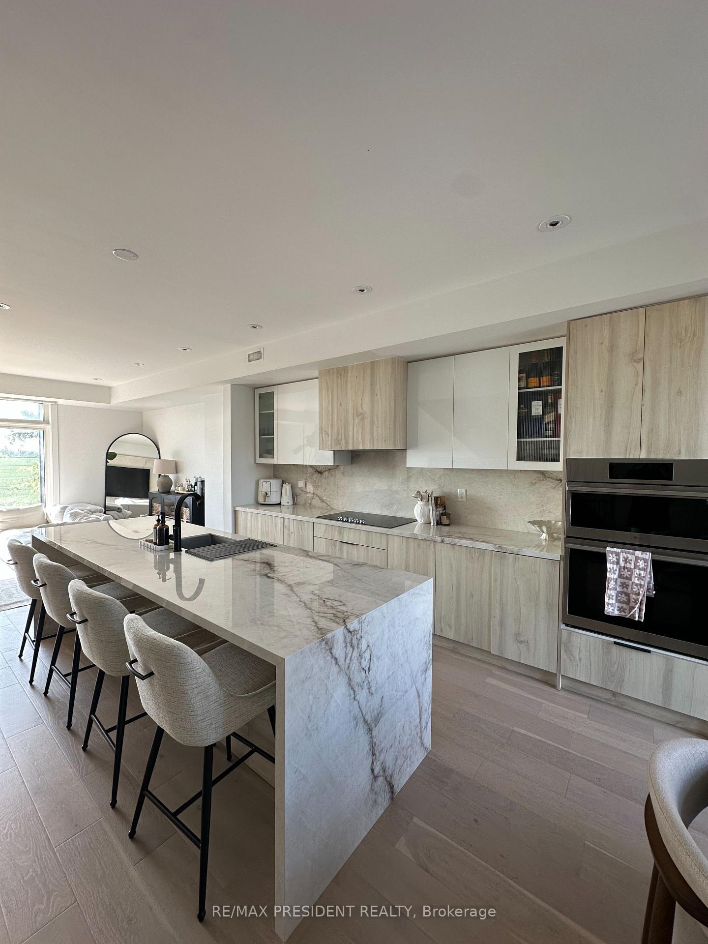 63-holyrood-crescent-vaughan-ontario-n13638798