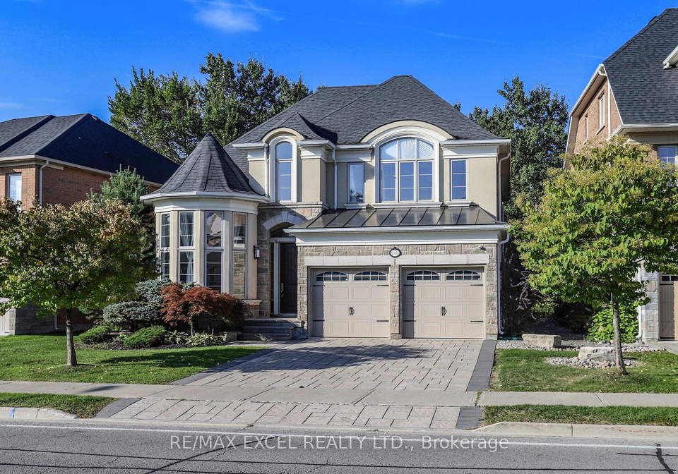 215-coons-road-richmond-hill-ontario-n13638800