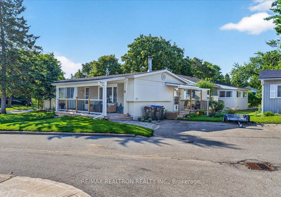 13-broadway-avenue-innisfil-ontario-n13639126