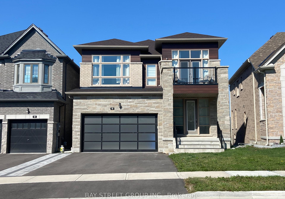 10-upbound-court-east-gwillimbury-ontario-n13639366