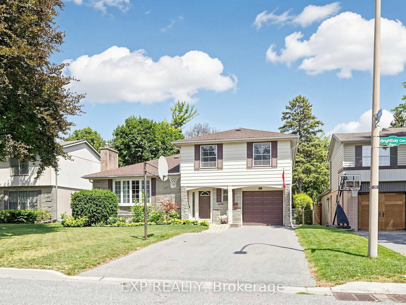37-brightbay-crescent-markham-ontario-n13639656
