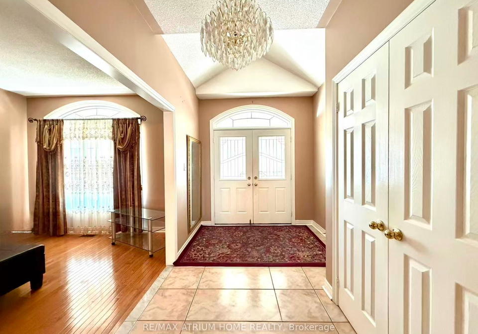 306-melville-avenue-vaughan-ontario-n13639862