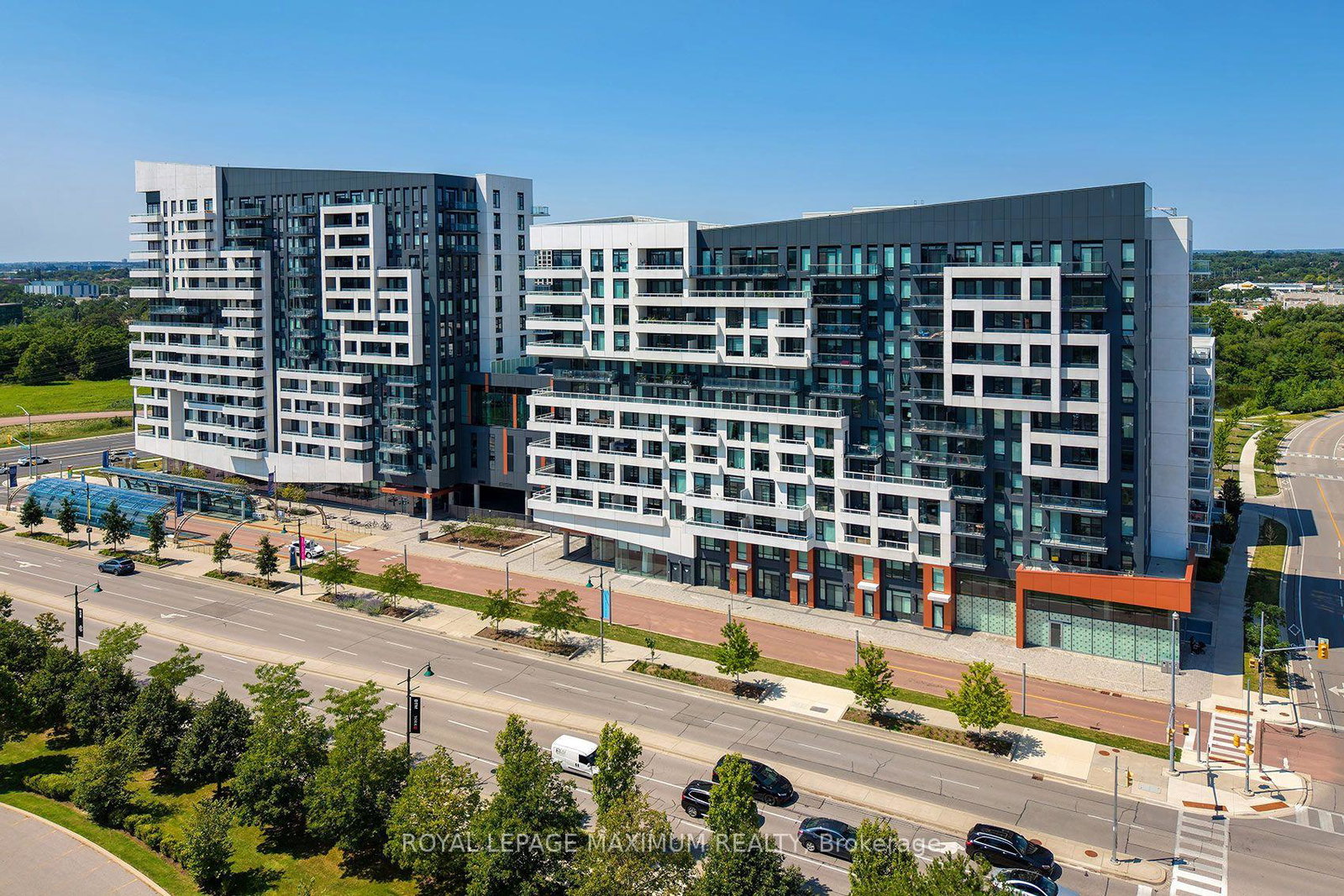 8-rouge-valley-drive-w-markham-ontario-n13640054