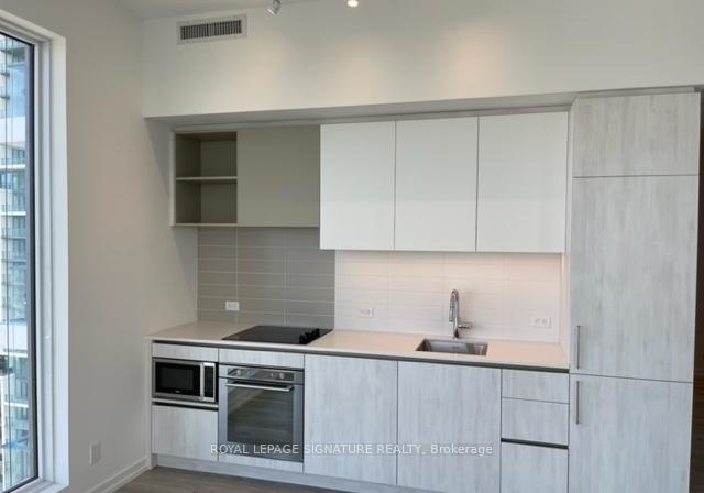 7890-jane-street-vaughan-ontario-n13640590