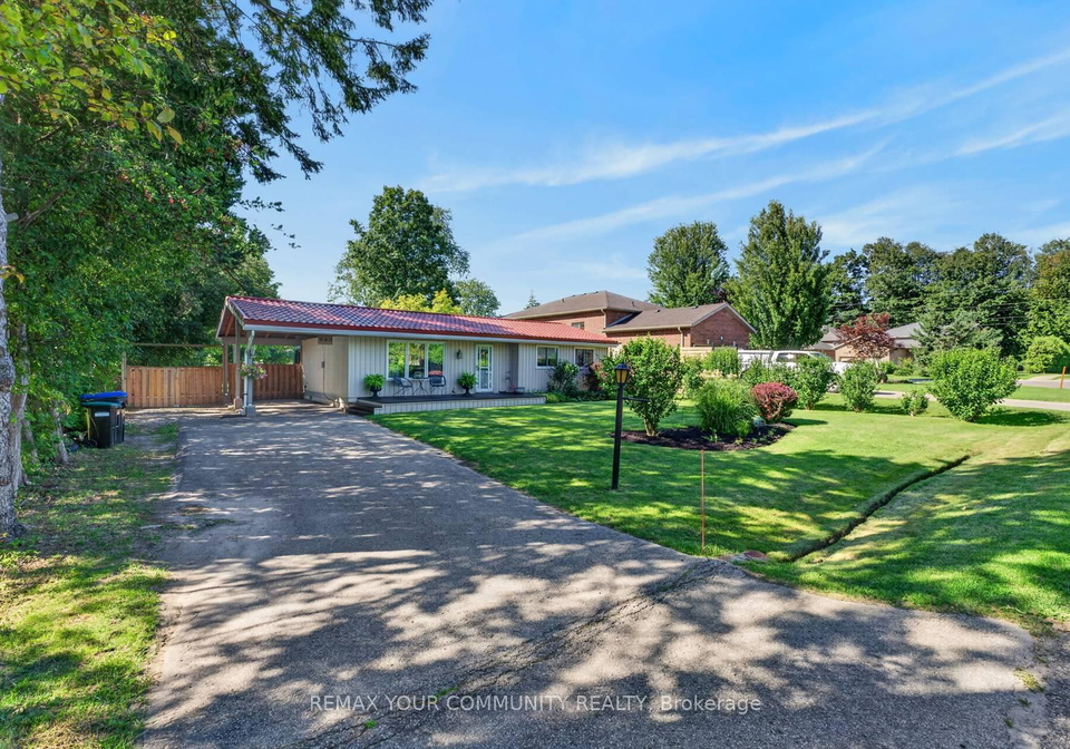 943-blackwoods-avenue-innisfil-ontario-n13640648